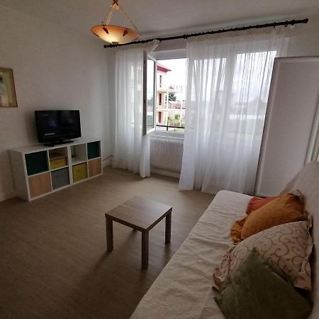 Joli F2 En Face De La Gare De Paray-Le-Monial 아파트 외부 사진